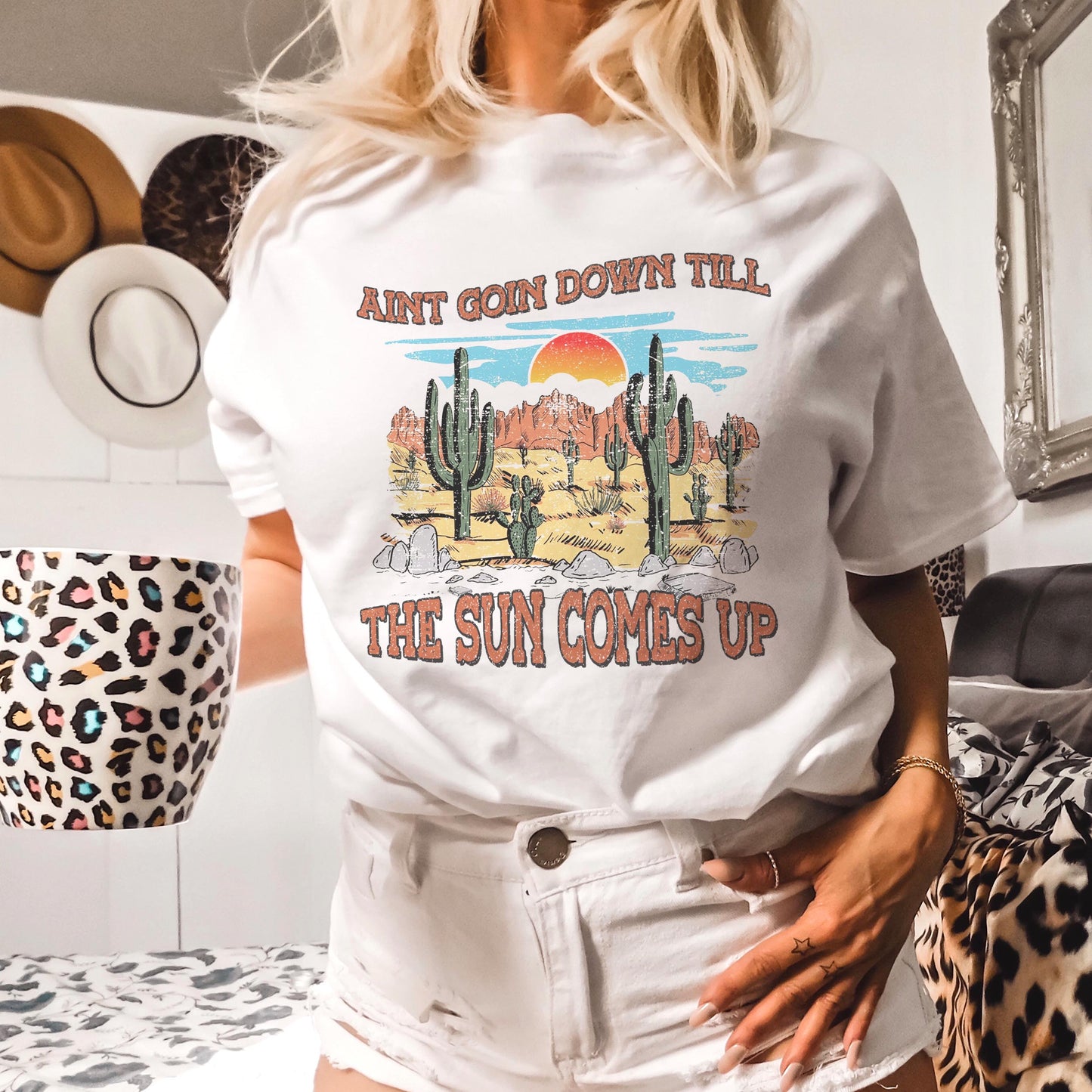Ain't goin down til the sun comes up PNG, Western Sublimation PNG, Cowboy Cowgirl png, Country Tshirt Design, Howdy png, Rodeo Png, Christian Country Svg png.